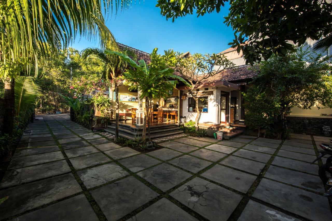 Bulih Beach Bungalows 아메드 외부 사진